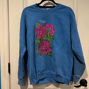 UO floral crewneck
